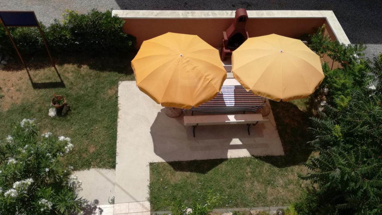 Apartments With A Parking Space Barbat, Rab - 11472 Barbat na Rabu Exterior foto